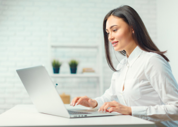 Como uma plataforma digital pode te ajudar a fazer a gestão de vendas de varejo